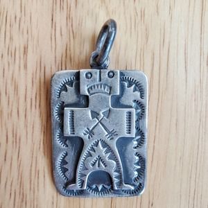 N.American inspired sterling pendant